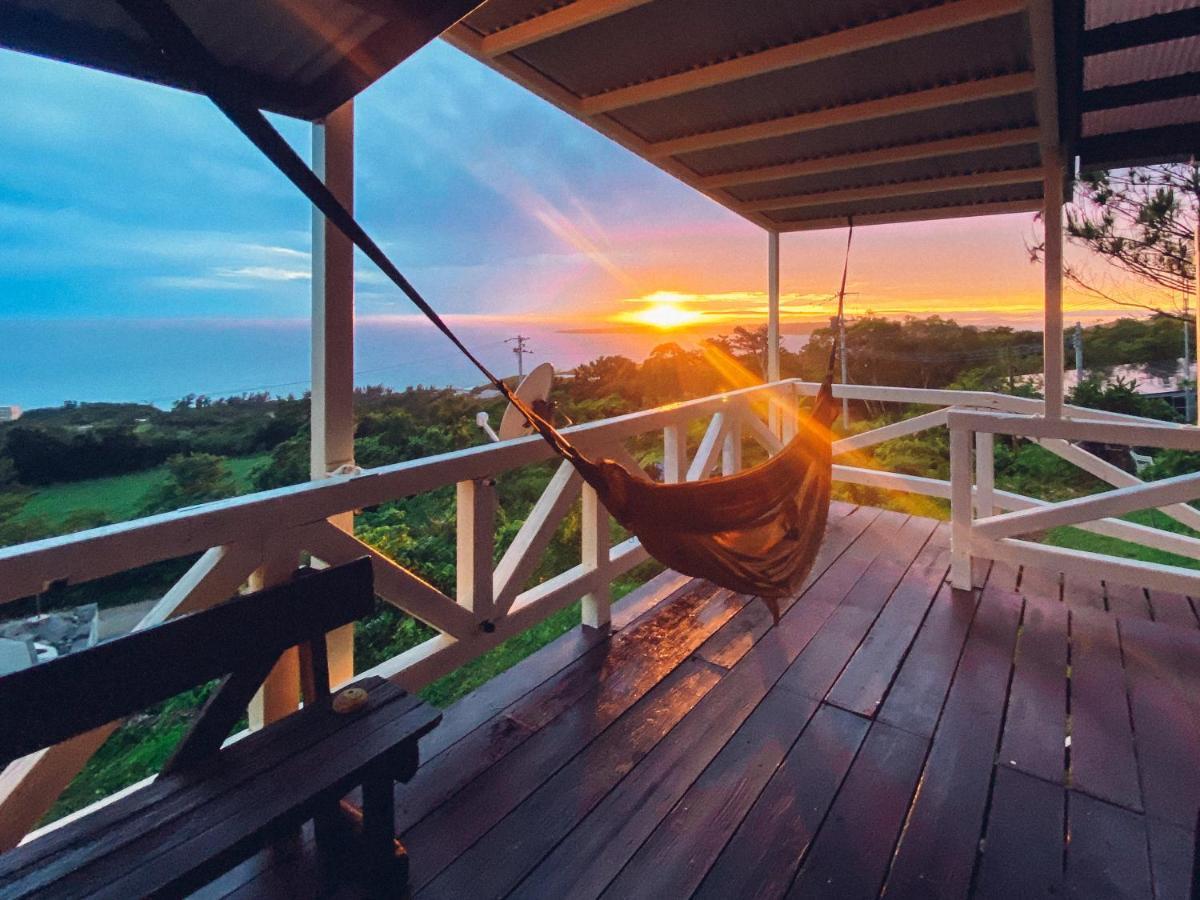 Panorama Ocean View Cottage Motobu Kültér fotó